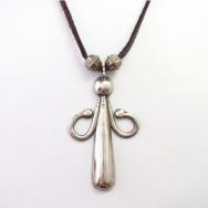 Vtg Cornflower Shaped Silver Fob Necklace w/Beads  c.1955～