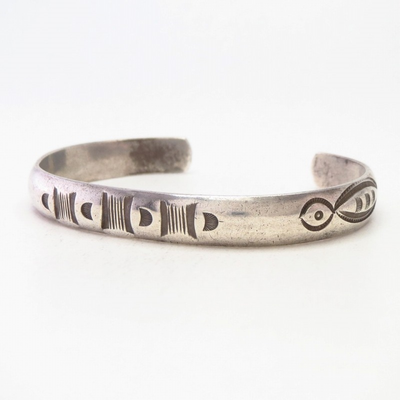 Antique Navajo Stamped Half-Round Wire Cuff Bracelet c.1920～