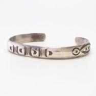 Antique Navajo Stamped Half-Round Wire Cuff Bracelet c.1920～