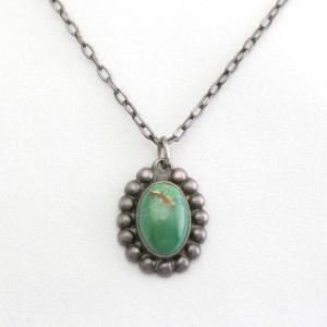 Antique Navajo Green Turquoise Small Fob Necklace  c.1935～