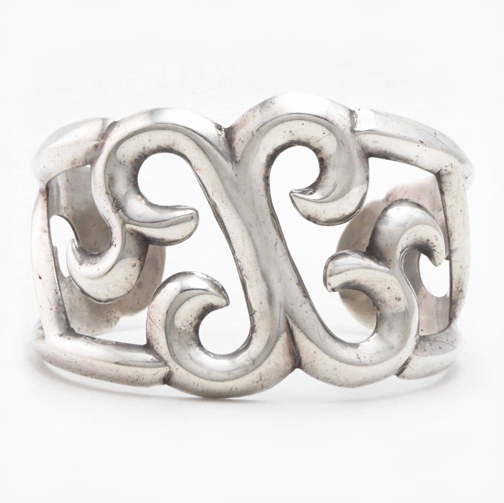 【NAVAJO GUILD】Vintage Casted Heavy Silver Wide Cuff c.1950