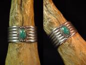 Vintage Ribbed Silver Wide Cuff Bracelet w/TQ  c.1940～