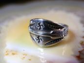 Antique Arrow Applique & 卍 Stamped Silver Small Ring  c.1930