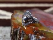 Atq Concho Repoused & Arrows Stamped Tourist Ring  c.1930～