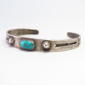 Atq Navajo Arrows Stamped Narrow Cuff Bracelet w/TQ  c.1930～