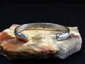 Atq Navajo or Pueblo Stamped Half-Round Wire Cuff  c.1920～