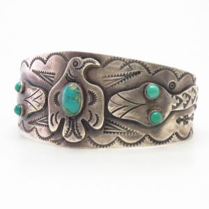 【Arrow Novelty】Atq Thunderbird/Snake Coin Silver Cuff c.1930