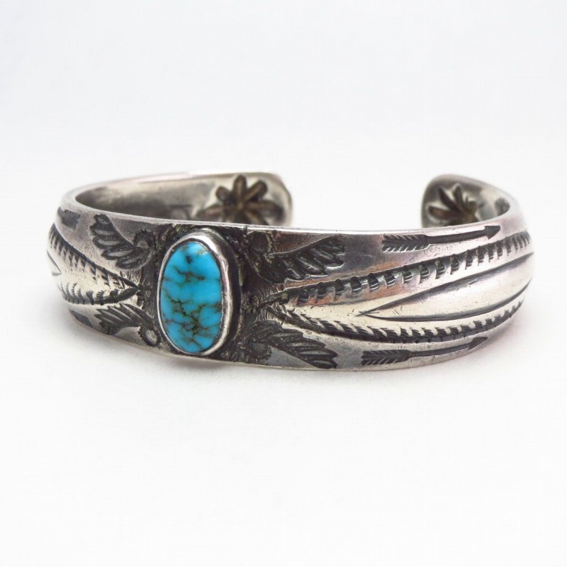 Atq Navajo Repousse & Stamped Band Silver Cuff w/TQ  c.1920