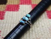 Atq Navajo Three No.8 Turquoise Row Ring in Silver  c.1930～