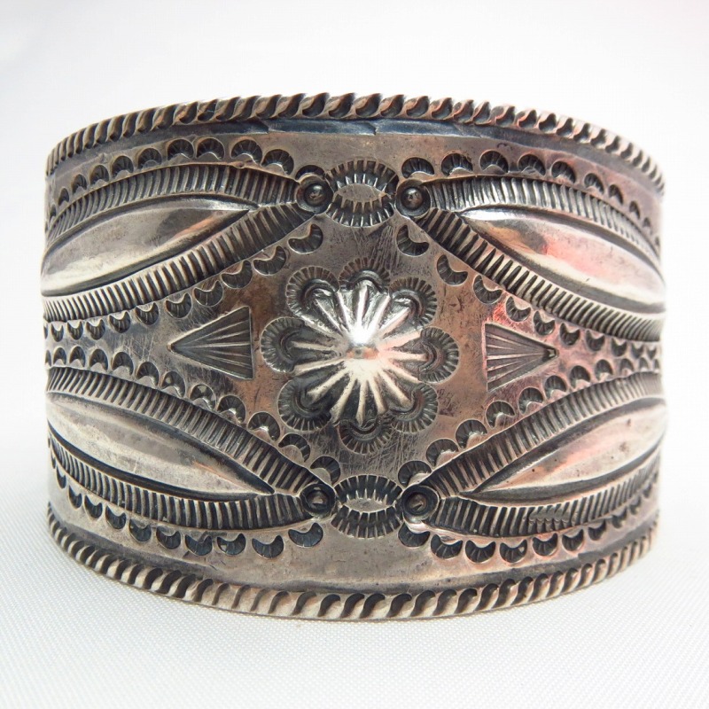 Antique Chisel Stamped Ingot Wide Cuff  c.1920