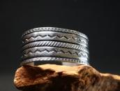 【UITA22】Vtg Navajo Chevron Stamped Silver Wide Cuff  c.1945～