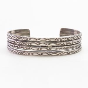 Vtg Navajo Four Strand Stamped Half-round Wire Cuff  c.1940～