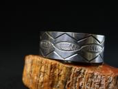 Antique Navajo Chevron Stamped Silver Cuff Bracelet  c.1940～
