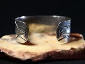 Antique Navajo Chevron Stamped Silver Cuff Bracelet  c.1940～
