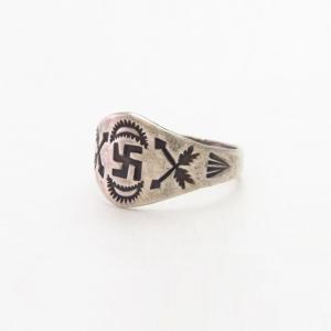 Atq Navajo 卍 & Crossed Arrows Stamped Silver Ring c.1925～