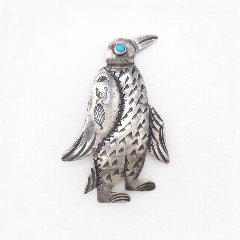 Antique Navajo Stamped Penguin Shape Pin Brooch  c.1930～