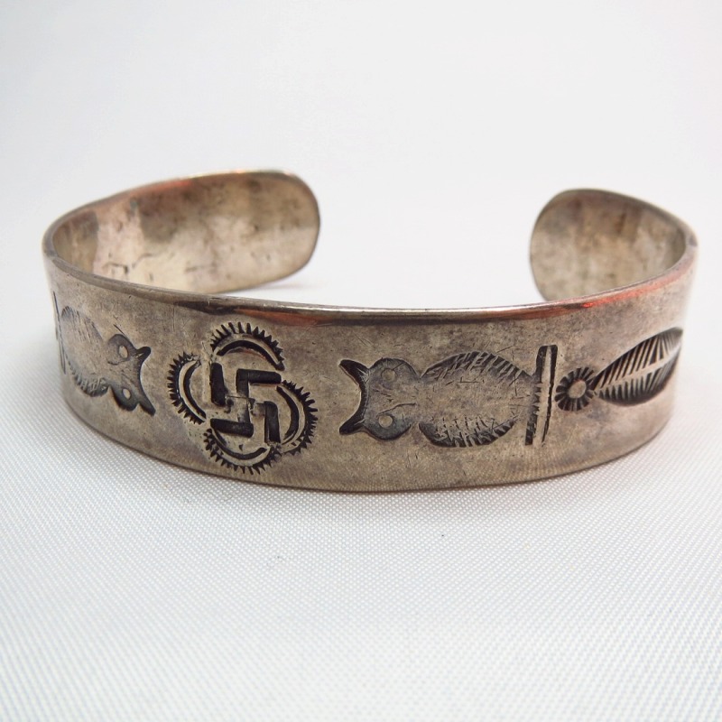 Antique 卍 & Owl Stamp Ingot Silver Cuff  c.1930