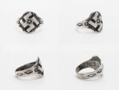 Antique【R.S.DAVIS】卍 Applique CigarBand Ring in Silver c.1930