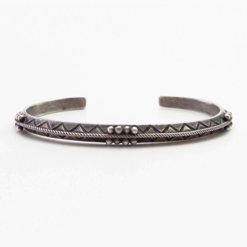Atq Navajo Stamped Triangle & Twisted Wires Cuff  c.1930～ ①
