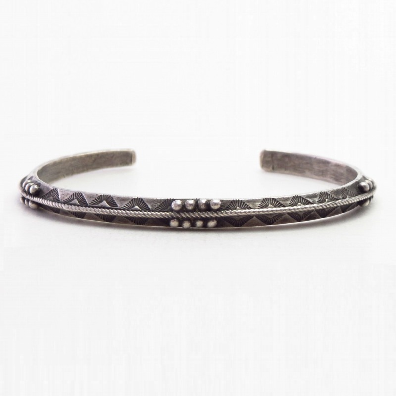 Atq Navajo Stamped Triangle & Twisted Wires Cuff c.1930～ ②