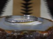 Atq Navajo Stamped Coin Silver Narrow Triangle Cuff c.1925～