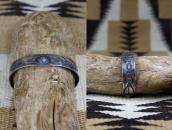 Atq Navajo Repoused & Arrows Stamped IngotSilver Cuff c.1920