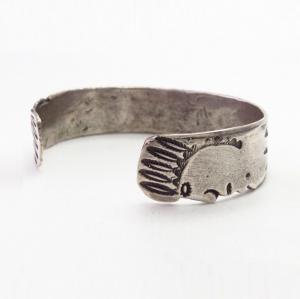 Vintage Navajo Chief Profile Cuff Bracelet inSilver c.1940～?