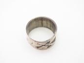 Antique 卍 Stamped Tourist Band Ring in Ingot Silver  c.1915～
