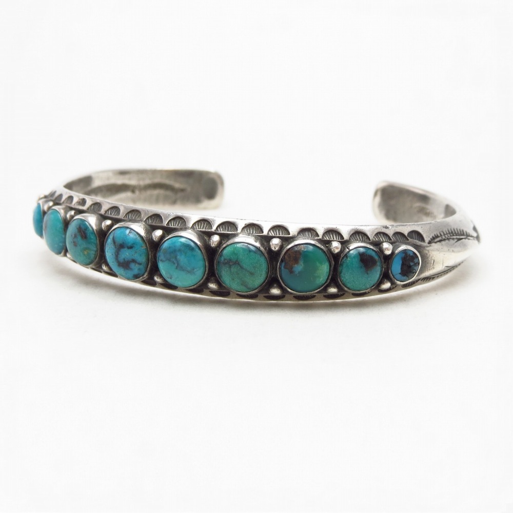 【Sunny Skies】Acoma Turquoise Row Triangle Wire Cuff  in1945