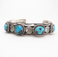 【UITA22】 Vtg Navajo Five Turquoise Row Cuff Bracelet c.1945～