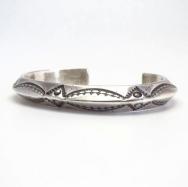 【Jack Adakai】 Navajo Vintage Heavy Triangle Wire Cuff c.1960