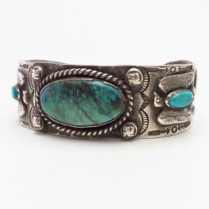 Atq 卍 & T-bird Repoused Coin Silver Cuff w/Turquoise c.1920～