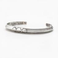Early Navajo Stamped Ingot Silver Carinated Cuff  ～1930s