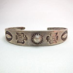 Antique Thunderbird Stamped Ingot Cuff  c.1920～