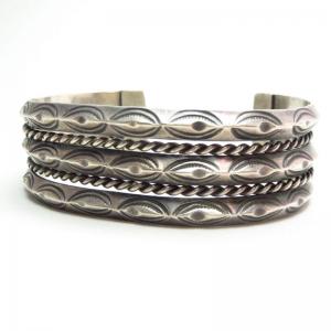Vintage 3 Triangle & 2 Twisted Wire Cuff Bracelet  c.1960～