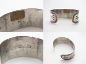 Antique Navajo 卍 & T-bird Stamped Ingot Silver Cuff  c.1915～