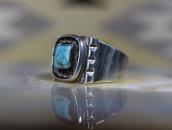 Vintage Navajo Square No.8 Turquoise Ring in Silver c.1955～