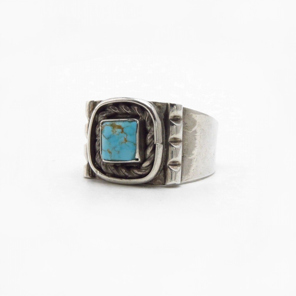 Vintage Navajo Square No.8 Turquoise Ring in Silver c.1955～