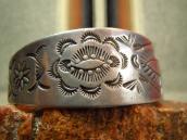 Antique Arrow & 卍 Stamped Silver Cuff Bracelet  c.1925～