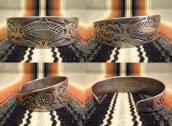 Antique Arrow & 卍 Stamped Silver Cuff Bracelet  c.1925～