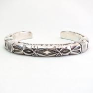 【Thomas Curtis】 Navajo Heavy Square Wire Filed Cuff Bracelet