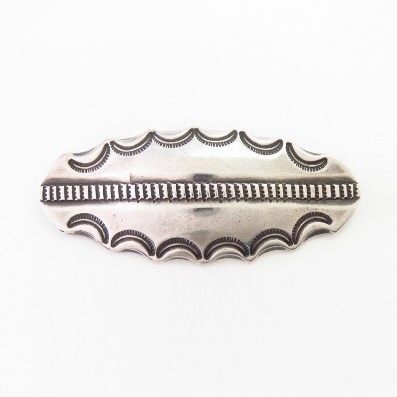 Attributed to【NAVAJO GUILD】Stamped Ingot Silver Pin  c.1940