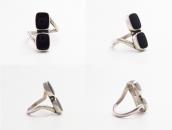 【GARDEN OF THE GODS】 Atq Silver Ring w/Two Black Onyx c.1940