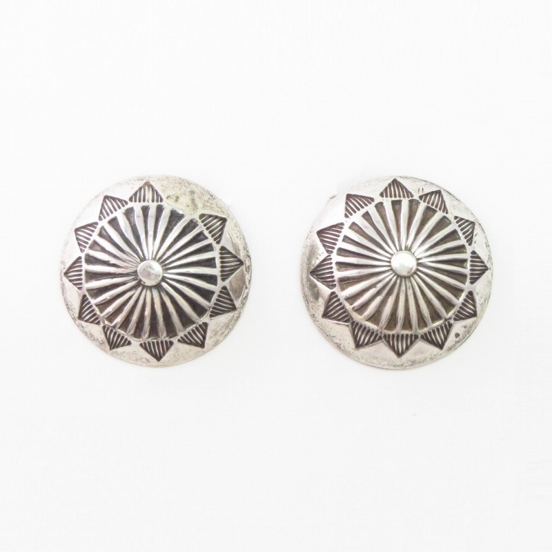 【Ike or Austin Wilson】Stamped Concho ClipOn Earrings c.1945～