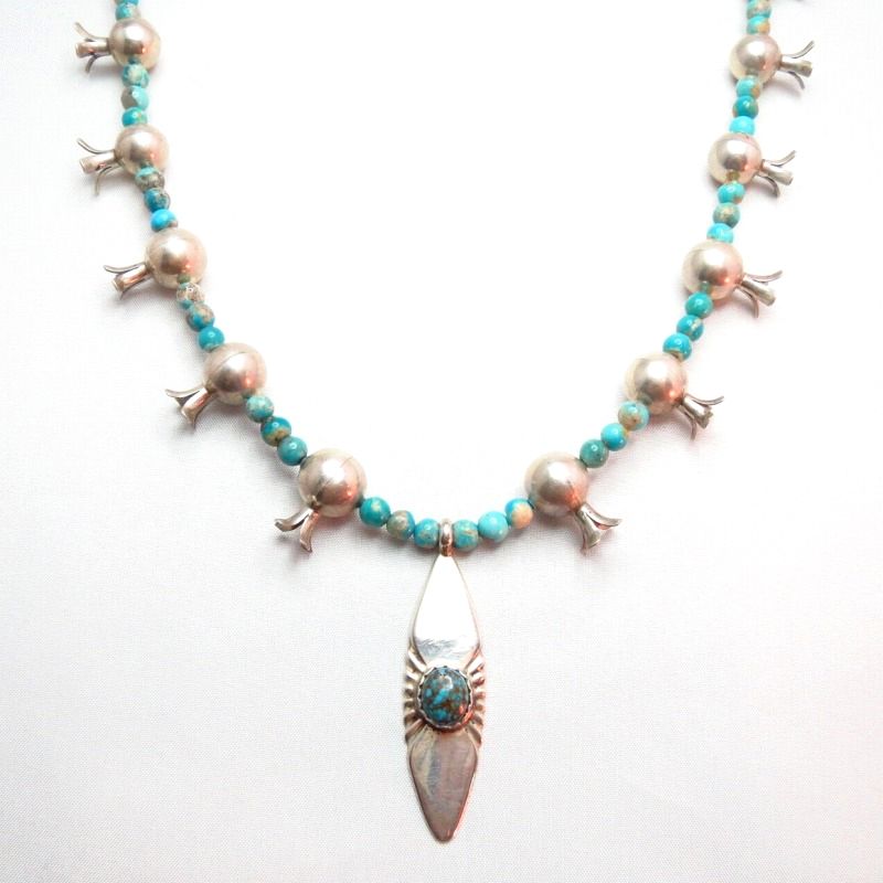【Joe H. Quintana】 TQ & Silver Bead Necklace w/Nevada Blue TQ