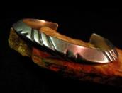 Vintage Engraving Heavy TriangleWire Cuff  c.1970