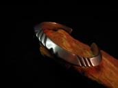 Vintage Engraving Heavy TriangleWire Cuff  c.1970