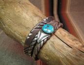 Vintage Engraving Heavy TriangleWire Cuff  c.1970