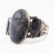 Vtg Navajo Cactus Stamped Cuff w/Black PetrifiedWood c.1945～