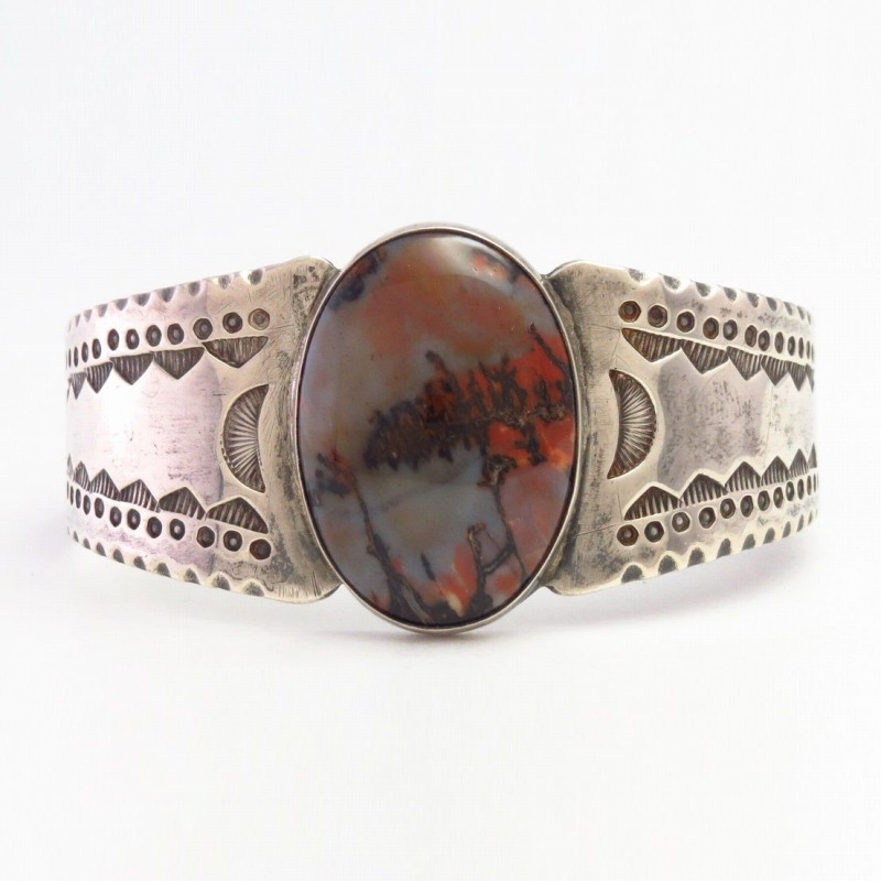 Vintage Navajo Stamped & Filed Cuff w/PetrifiedWood  c.1940～